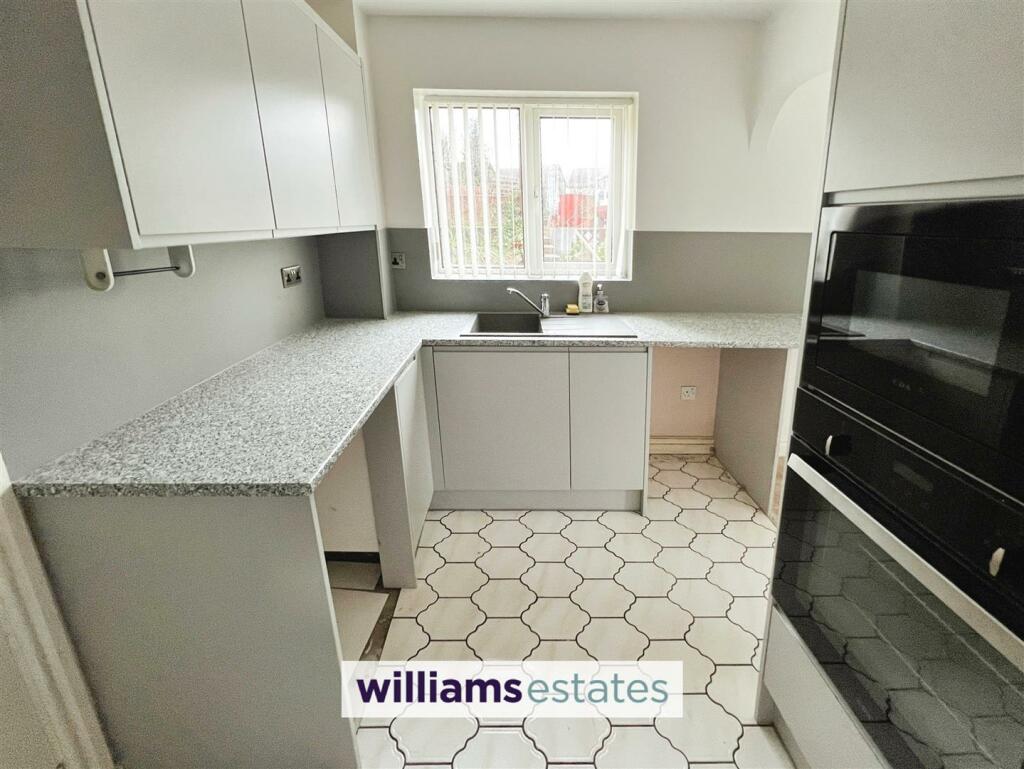 Additional property image - Willow Drive, Flint
