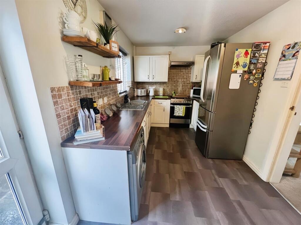 Additional property image - Tan Y Felin, Greenfield
