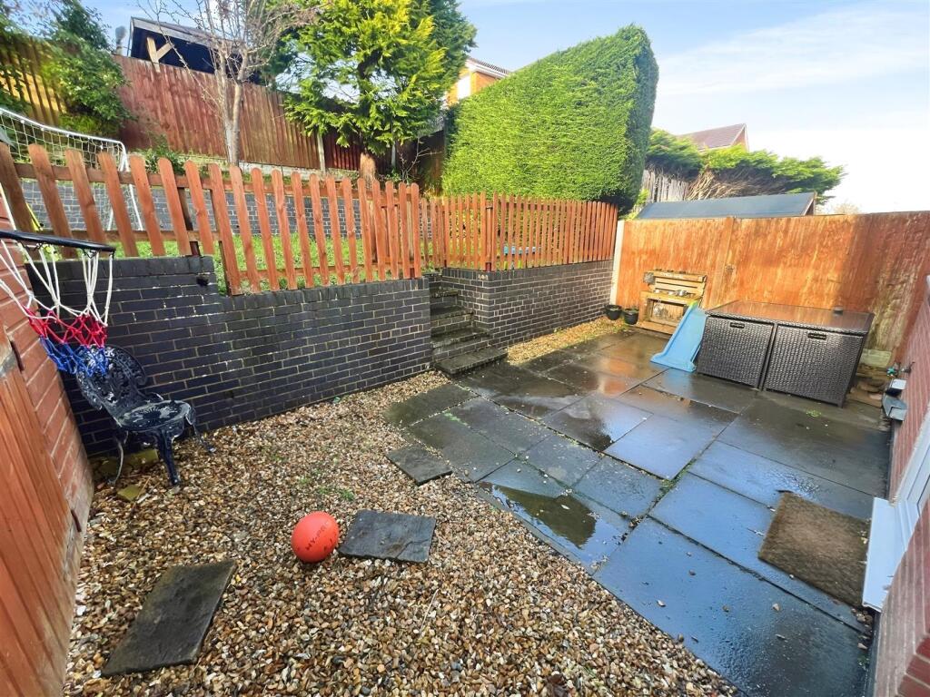 Additional property image - Tan Y Felin, Greenfield