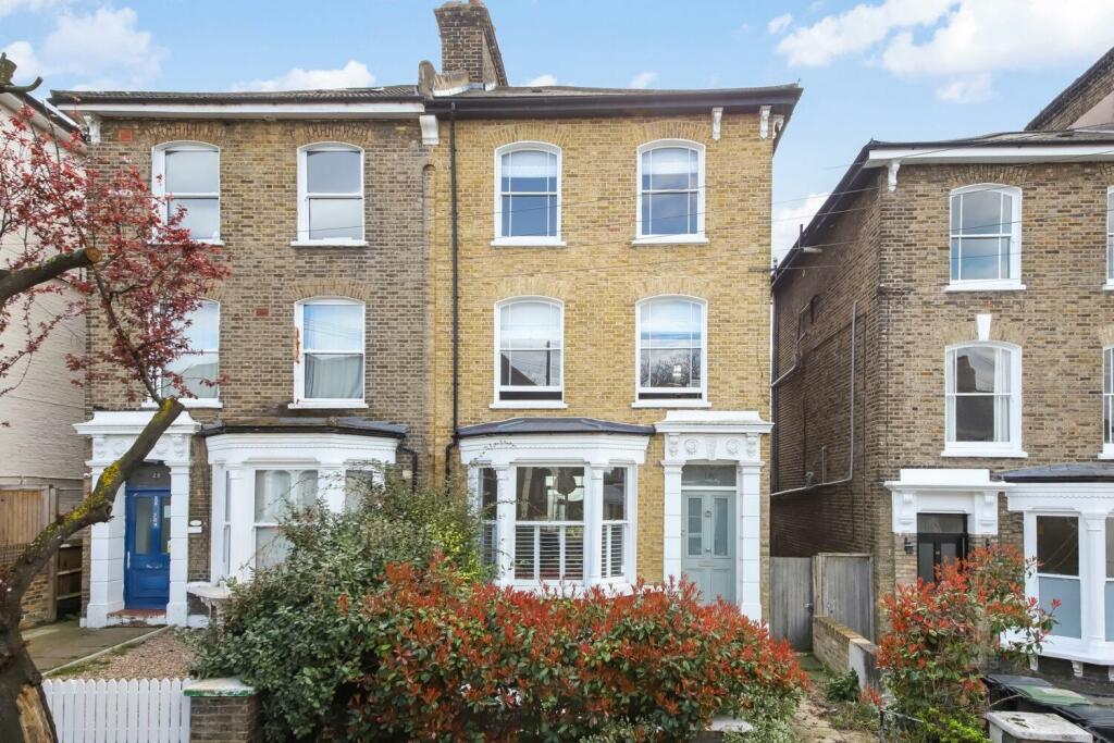 4 bedroom house for sale in Cranfield Road, Brockley, London, SE4