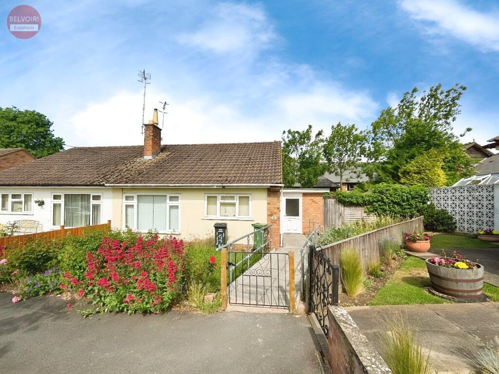 Main image of property: Masters Close, Evesham, WR11