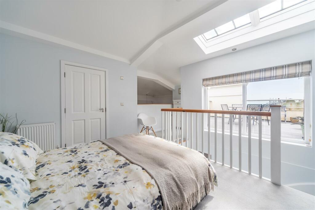 Additional property image - Old Steine, Brighton