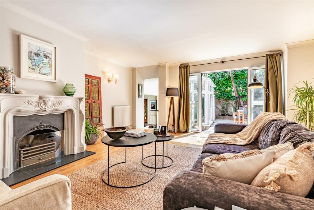 Additional property image - Crown Street, Brighton