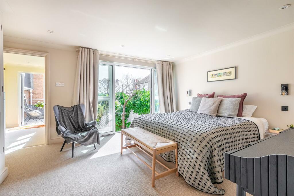 Additional property image - Crown Street, Brighton