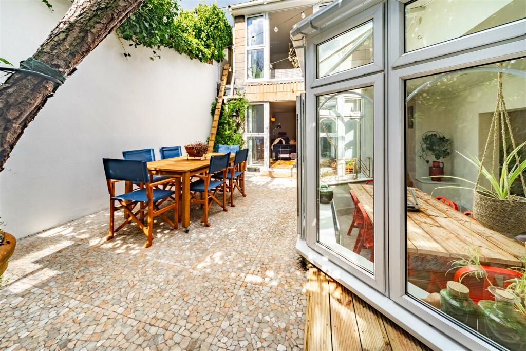 Additional property image - Crown Street, Brighton