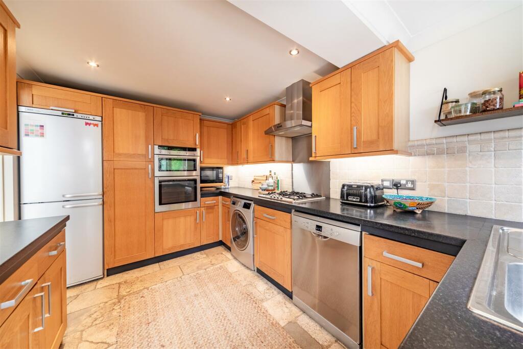 Additional property image - Crown Street, Brighton