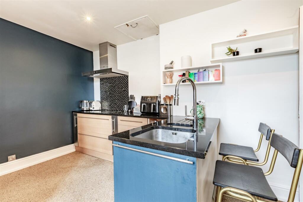 Additional property image - Buckingham Road, Brighton