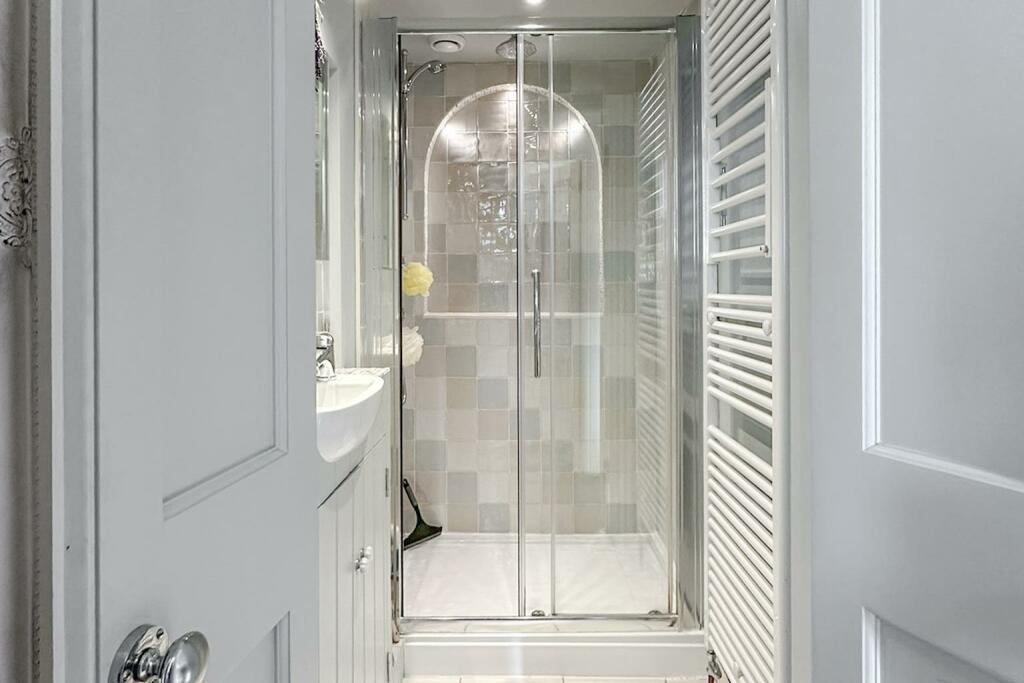 Additional property image - Denmark Villas, Hove