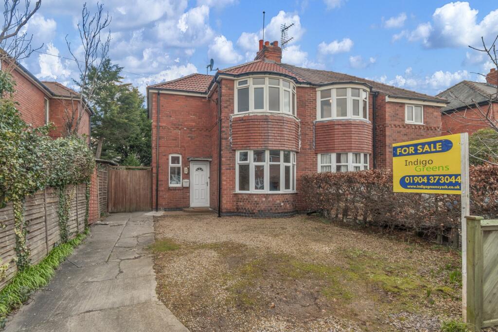 2 bedroom semidetached house for sale in Thirlmere Drive, Burnholme, YO31