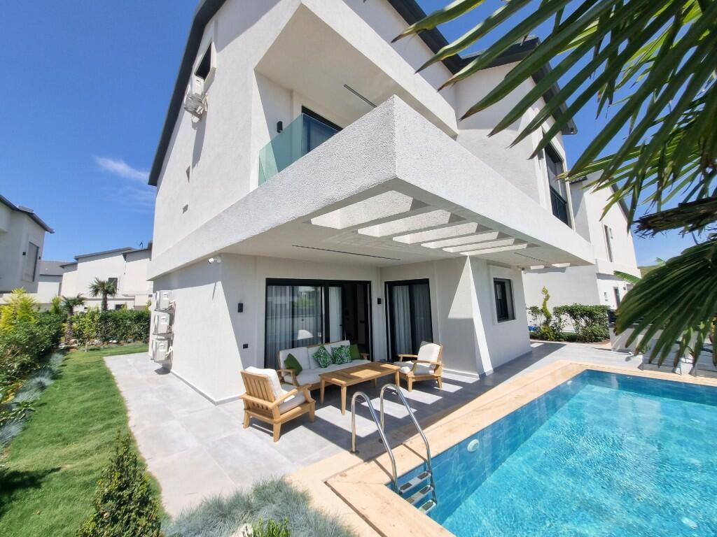 Main image of property: Altinkum, Didim, Aydin