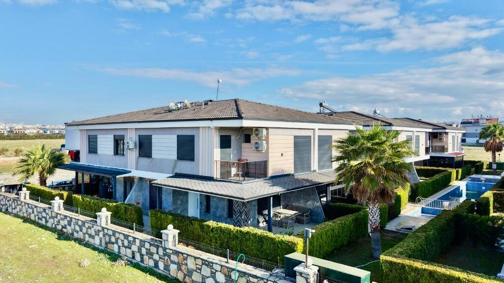 Main image of property: Altinkum, Didim, Aydin