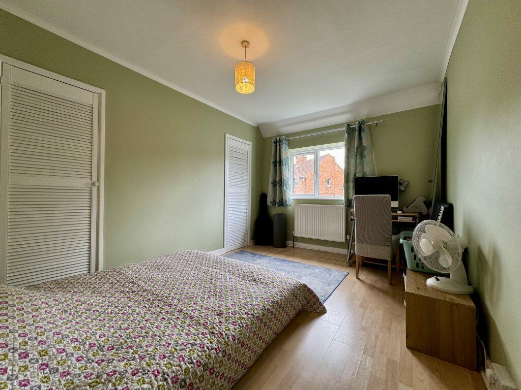 Additional property image - Seaton Road, Yeovil, Somerset, BA20