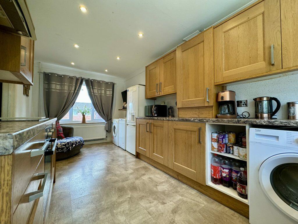 Additional property image - Rowan Way, Yeovil, Somerset, BA20