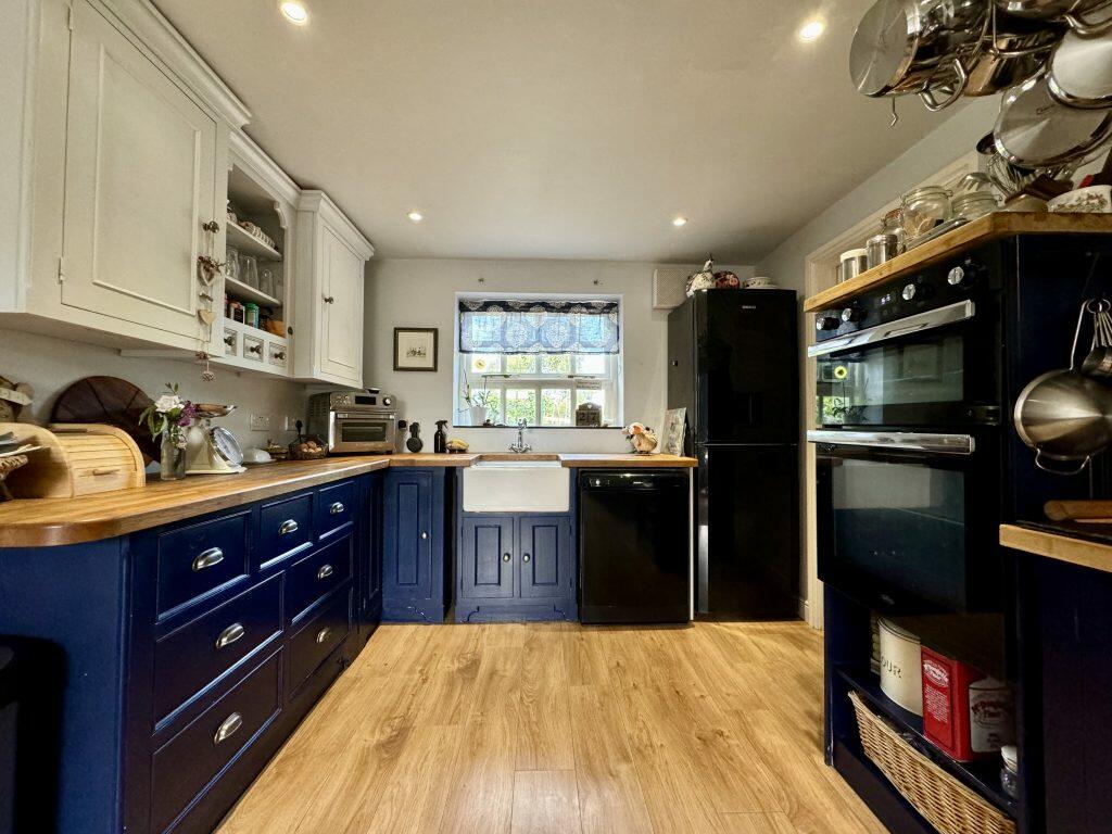 Additional property image - Church Lane, Barwick, Somerset, BA22