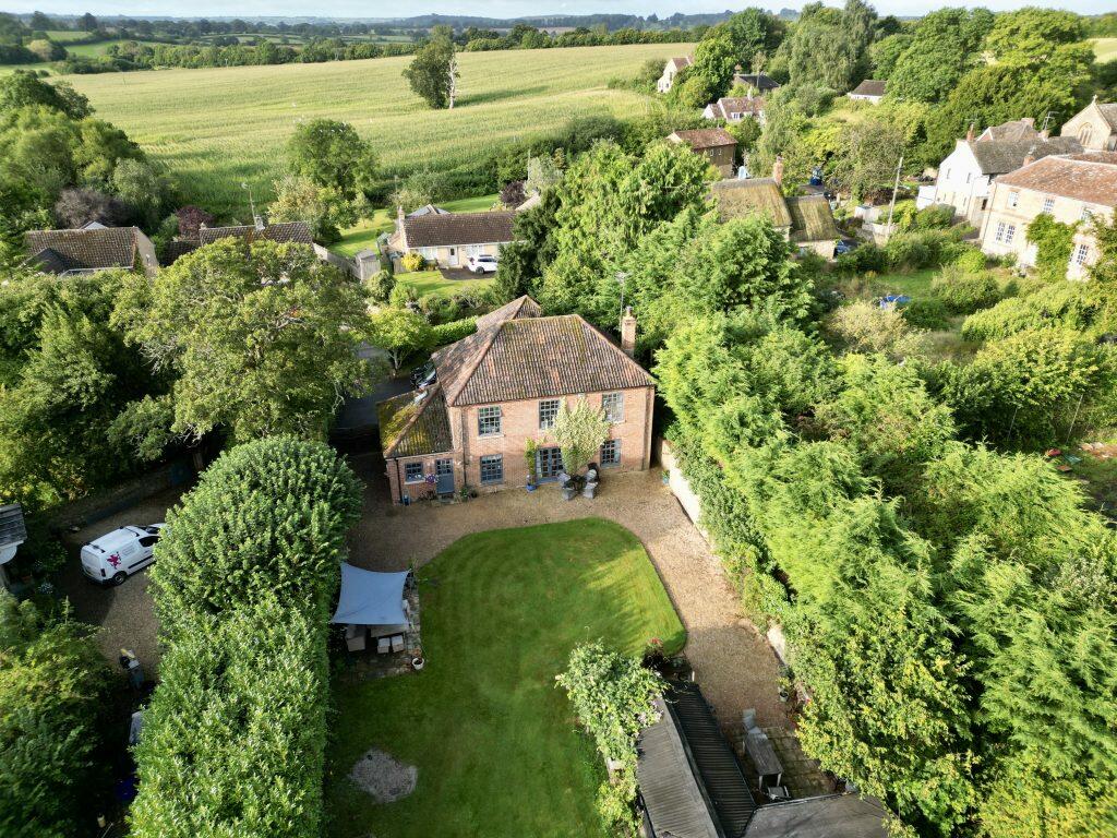 Additional property image - Church Lane, Barwick, Somerset, BA22