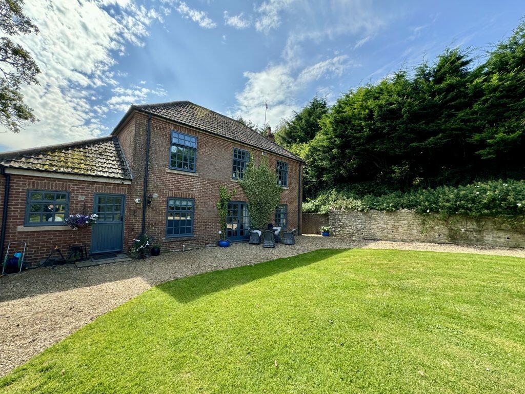 Additional property image - Church Lane, Barwick, Somerset, BA22