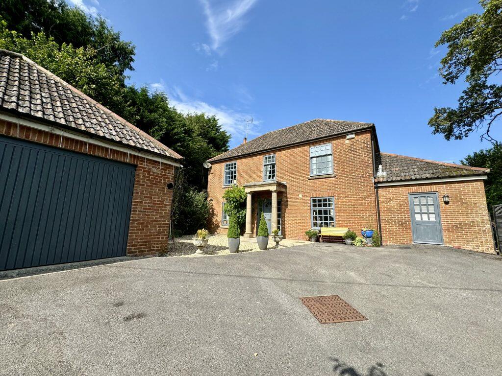 Additional property image - Church Lane, Barwick, Somerset, BA22