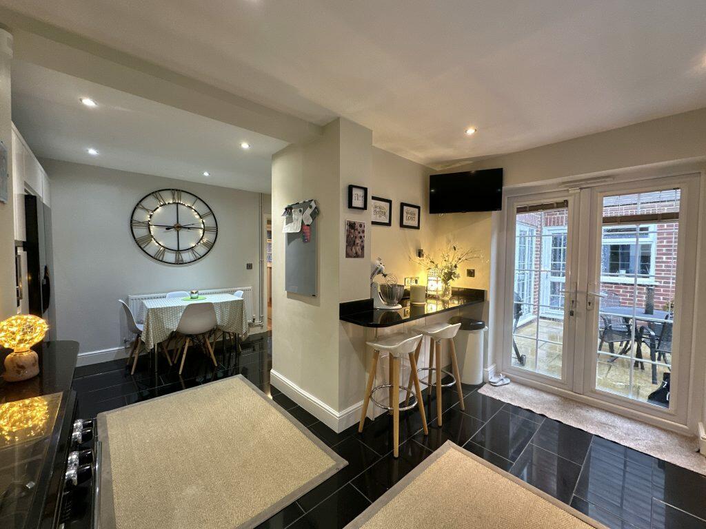 Additional property image - Southwoods, Yeovil, Somerset, BA20