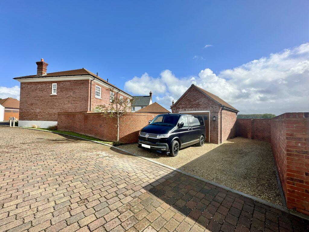 Additional property image - Shepherd Close, Yeovil, Somerset, BA21