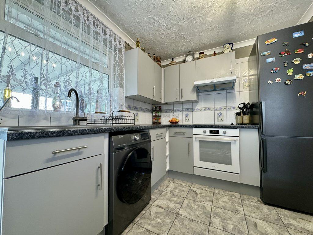 Additional property image - Kenmore Drive, Yeovil, Somerset, BA21