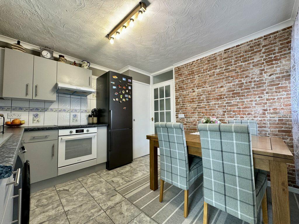 Additional property image - Kenmore Drive, Yeovil, Somerset, BA21
