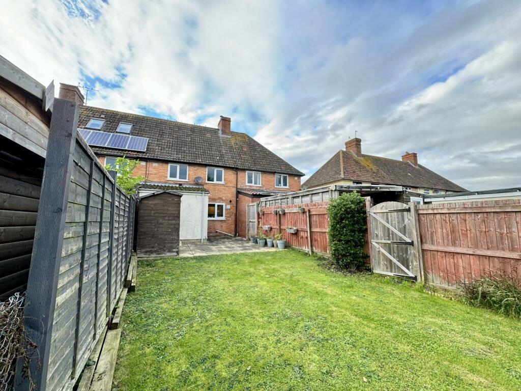Additional property image - Montacute Road, Tintinhull, Yeovil, Somerset, BA22