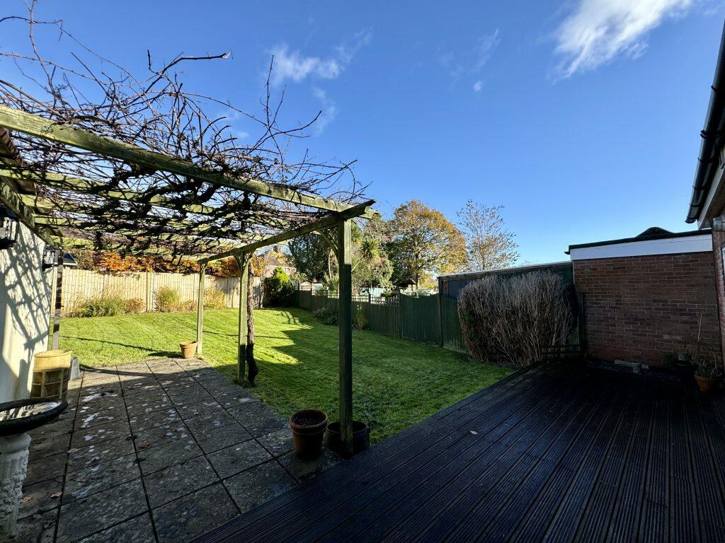 Additional property image - Westbourne Grove, Yeovil, Somerset, BA20