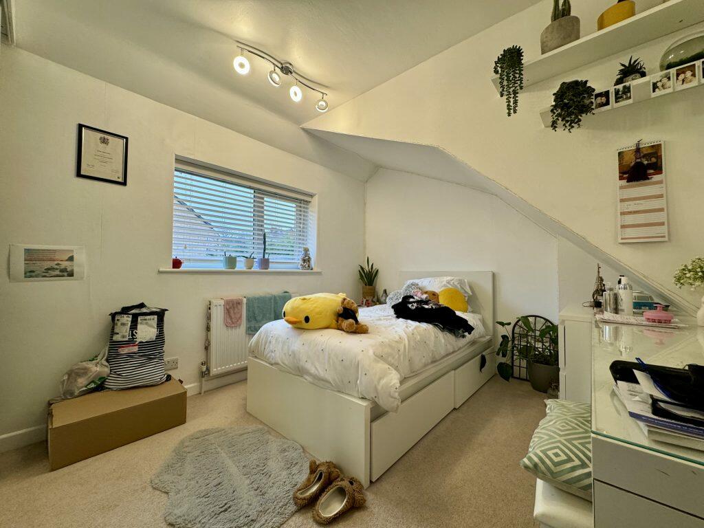 Additional property image - Wingate Avenue, Yeovil, Somerset, BA21