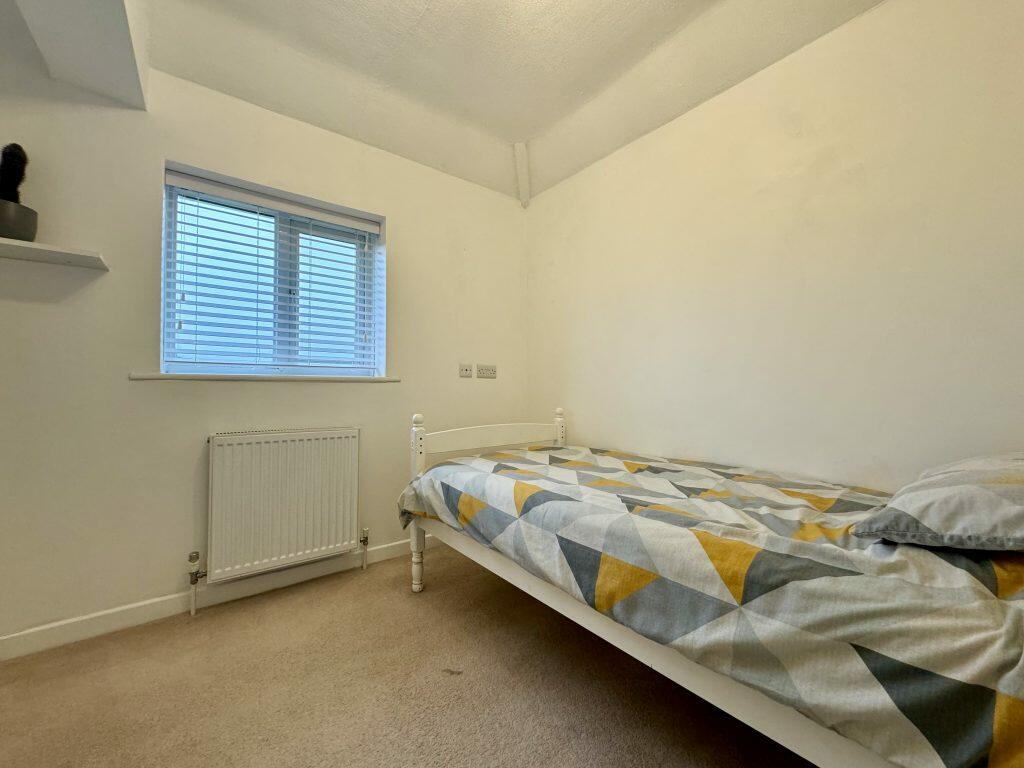 Additional property image - Wingate Avenue, Yeovil, Somerset, BA21