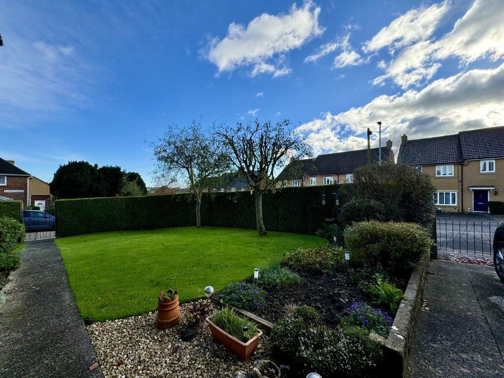 Additional property image - Wingate Avenue, Yeovil, Somerset, BA21