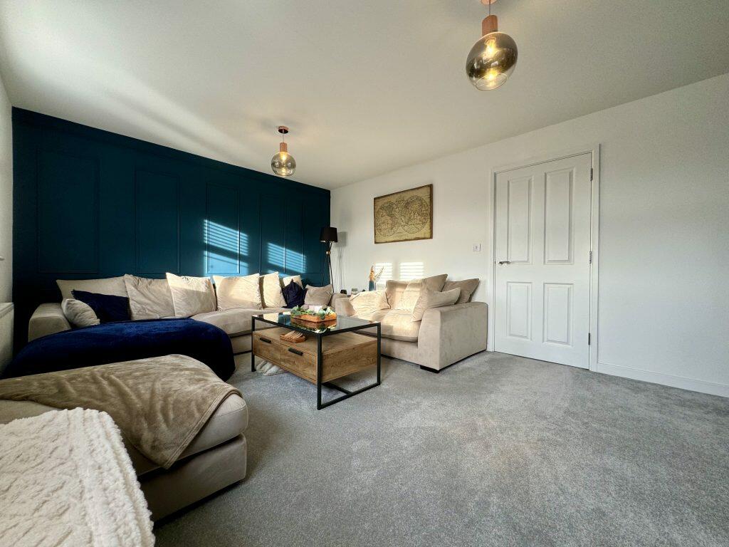 Additional property image - The Twines, Yeovil, Somerset, BA20