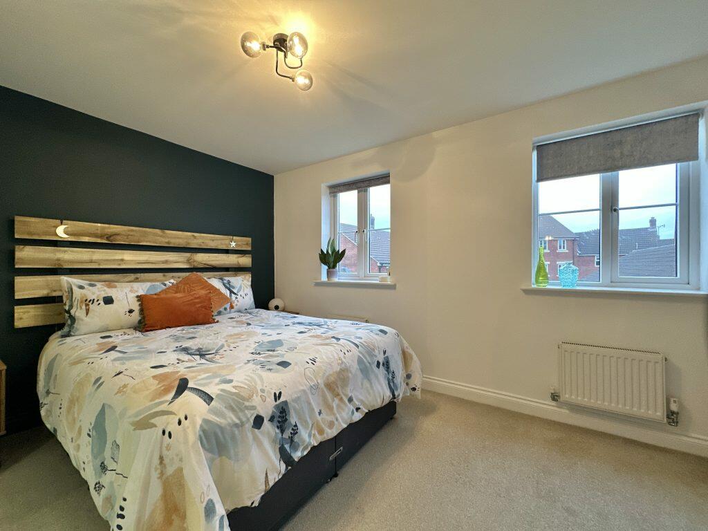 Additional property image - Merevale Way, Yeovil, Somerset, BA21