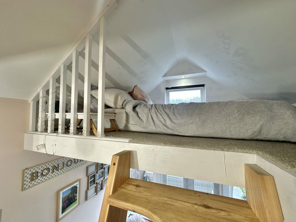 Additional property image - Preston Grove, Yeovil, Somerset, BA20