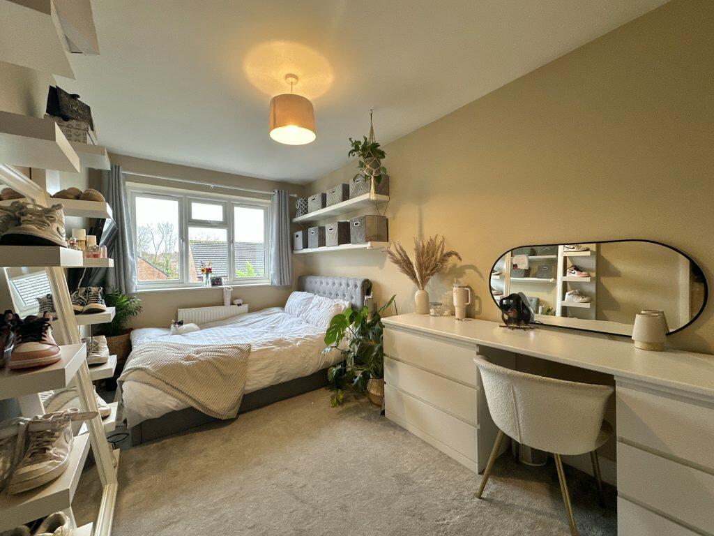 Additional property image - Preston Grove, Yeovil, Somerset, BA20