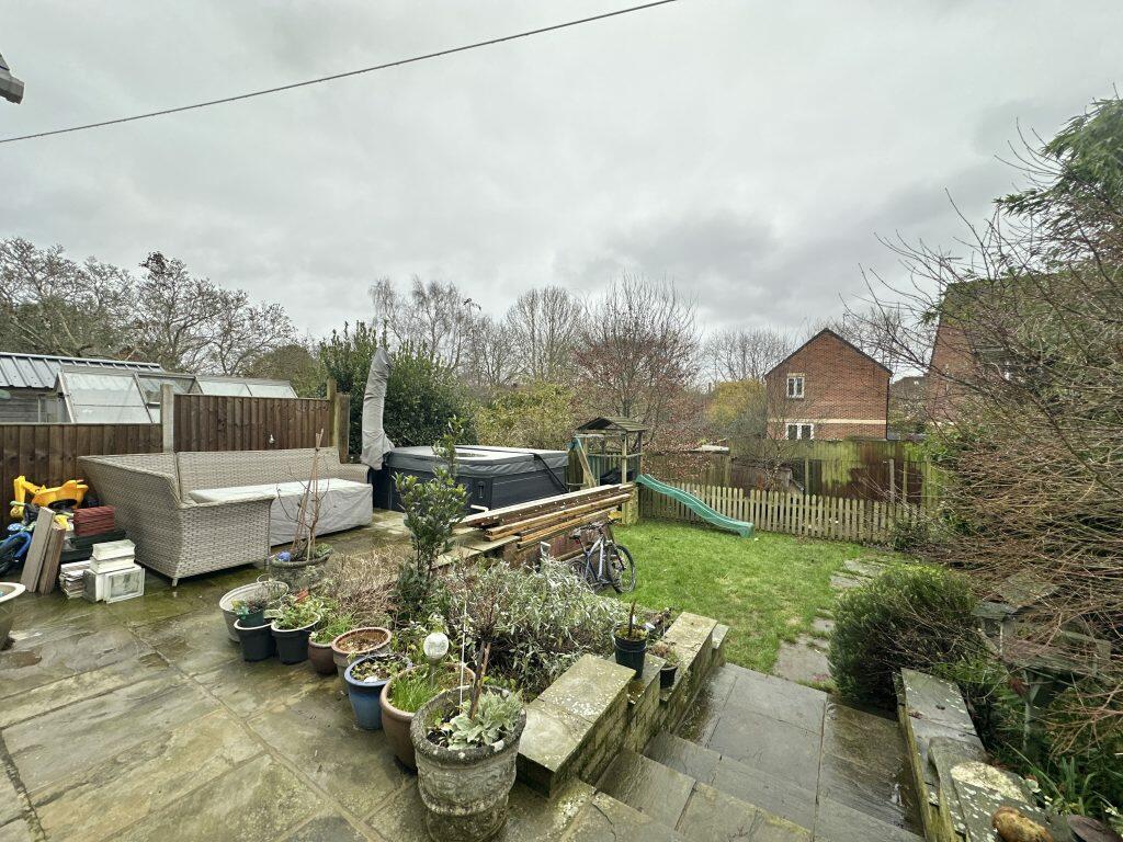 Additional property image - Preston Grove, Yeovil, Somerset, BA20