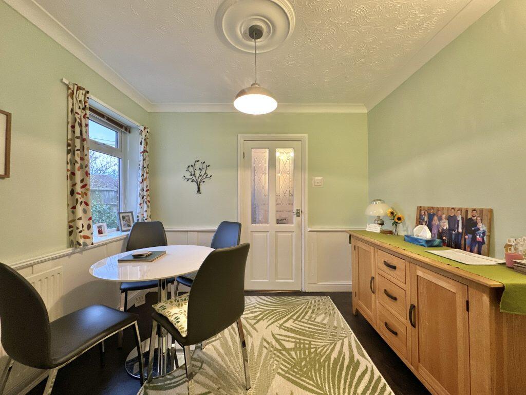 Additional property image - Glenthorne Avenue, Yeovil, Somerset, BA21