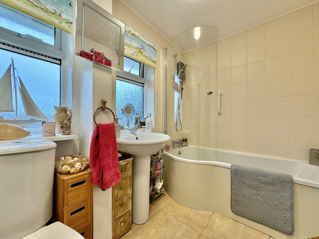 Additional property image - Little Sammons, Chilthorne Domer, Yeovil, Somerset, BA22