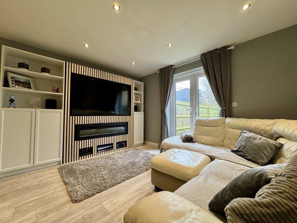 Additional property image - Cunningham Road, Yeovil, Somerset, BA21