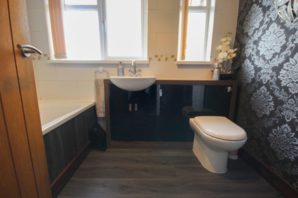 Additional property image - Kenmore Drive, Yeovil, Somerset BA21