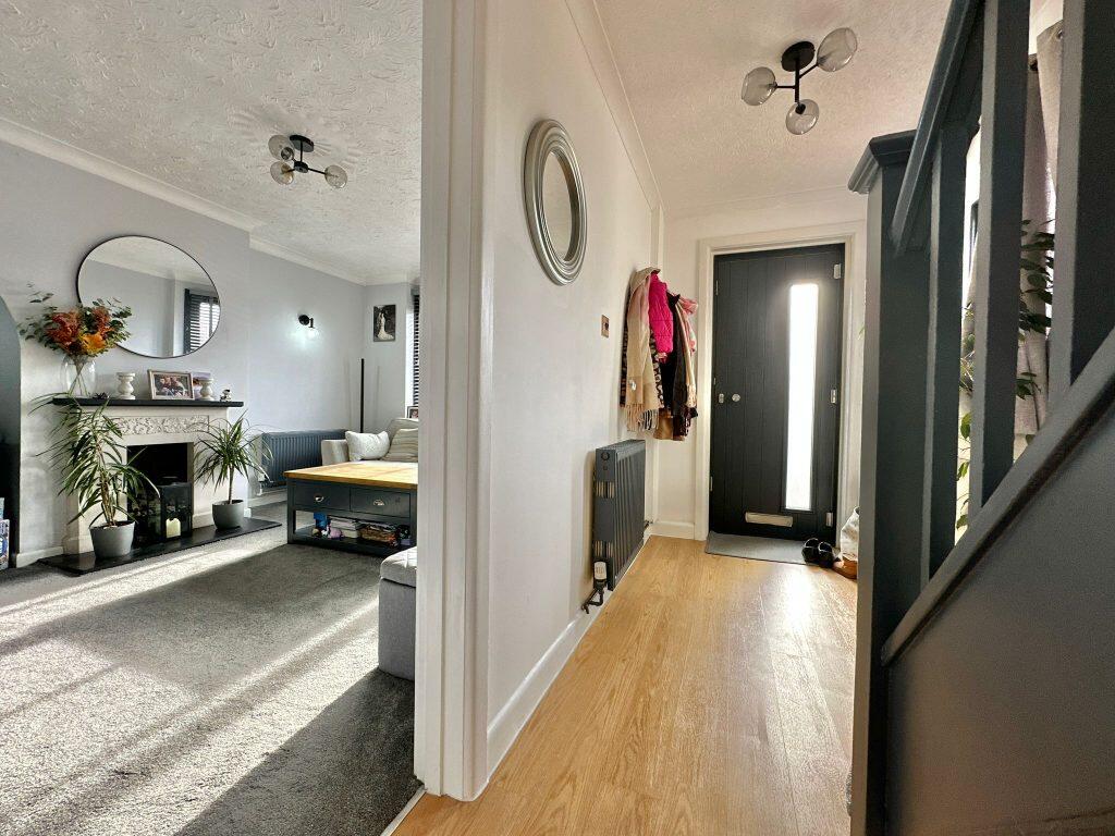 Additional property image - Elliots Drive, Yeovil, Somerset, BA21