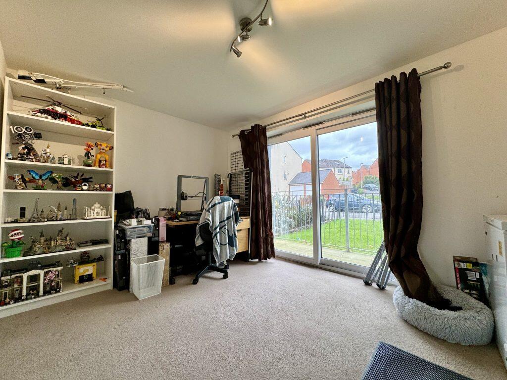 Additional property image - Shackleton Road, Yeovil, Somerset, BA21