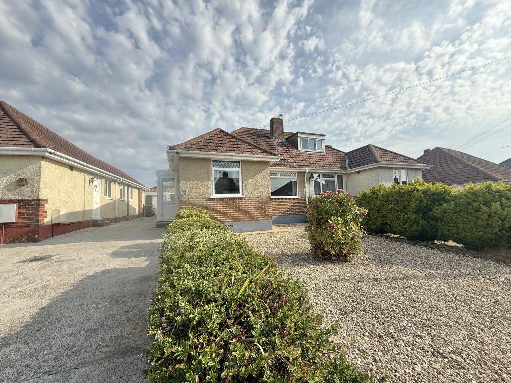 Main image of property: Glenthorne Avenue, Yeovil, Somerset, BA21