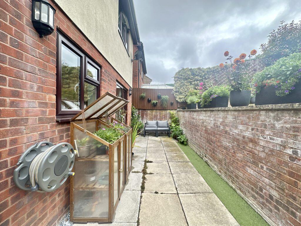 Additional property image - Ridgemead, Yeovil, Somerset, BA20