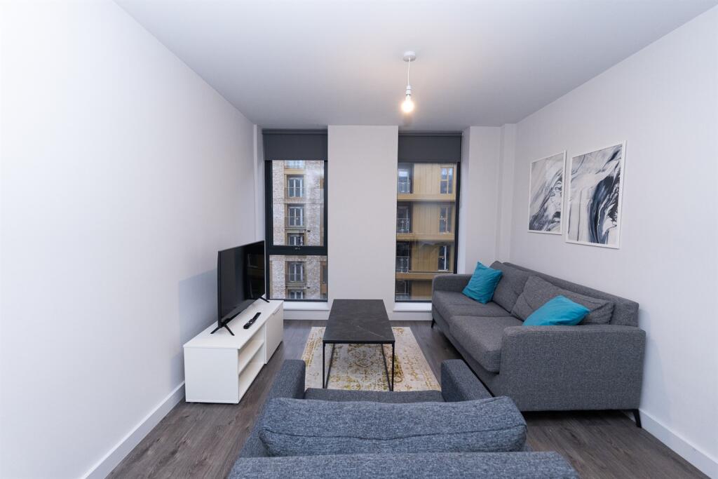 Main image of property: 2 bedroom Ground Floor Apartment in Liverpool City Centre