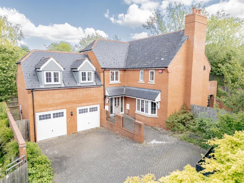 Main image of property: Guest Gardens, New Bradwell, Milton Keynes