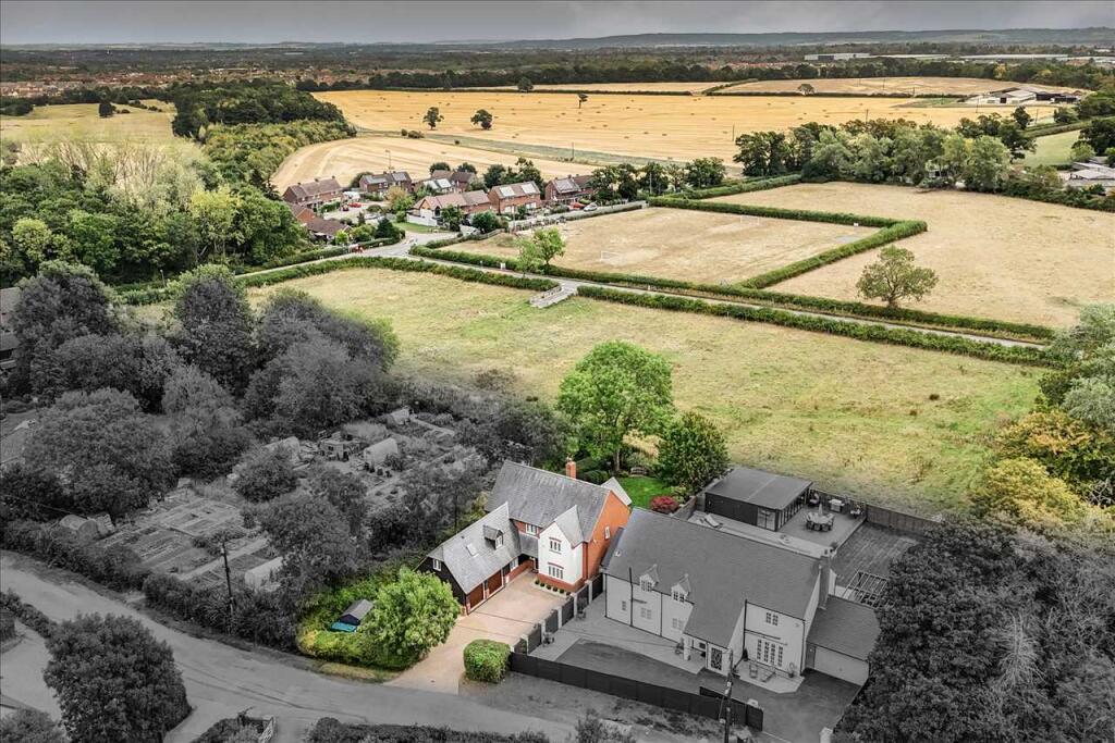 Main image of property: Vicarage Road, Whaddon, Milton Keynes