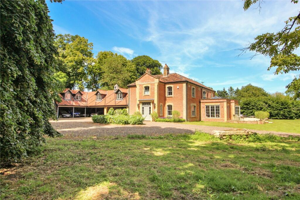 9 bedroom detached house for sale in Church Road, Ashby St. Mary