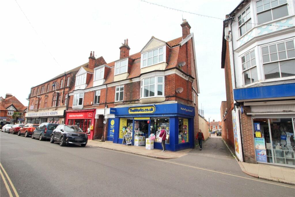 3 bedroom apartment for rent in Church Street, Sheringham, Norfolk, NR26