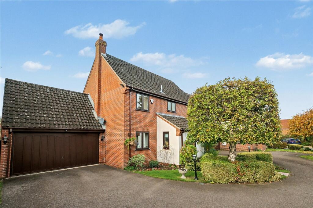 Main image of property: Norwich Road, Poringland, Norwich, Norfolk, NR14