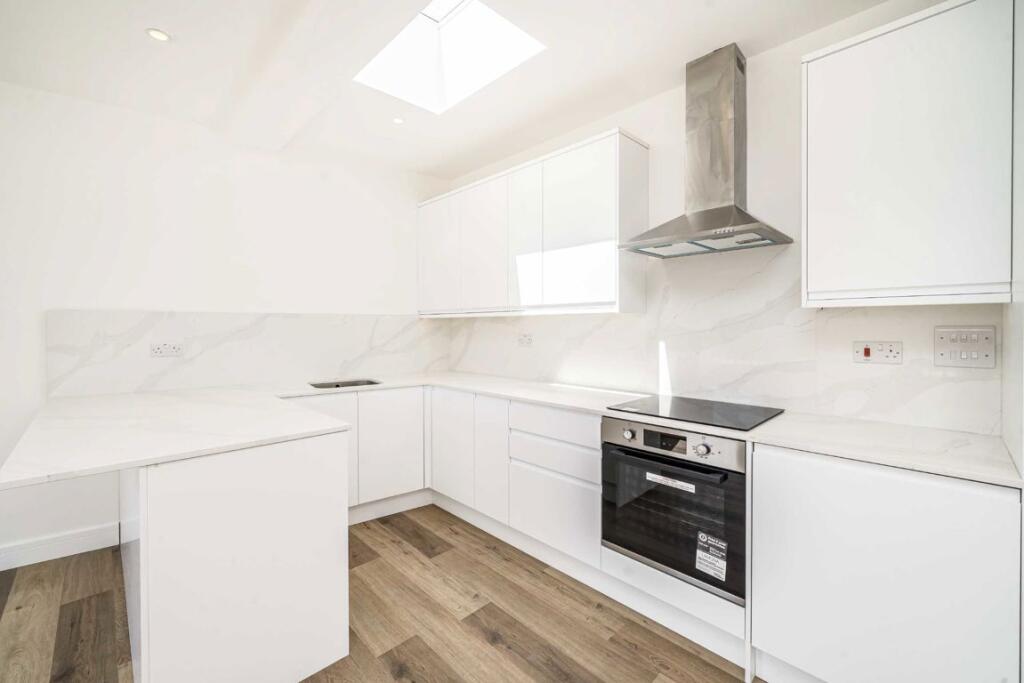 Main image of property: High Street, Brentford